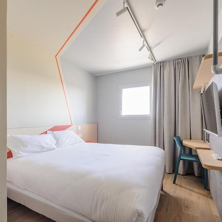 Ibis Budget La Rochelle Пюилборо Екстериор снимка