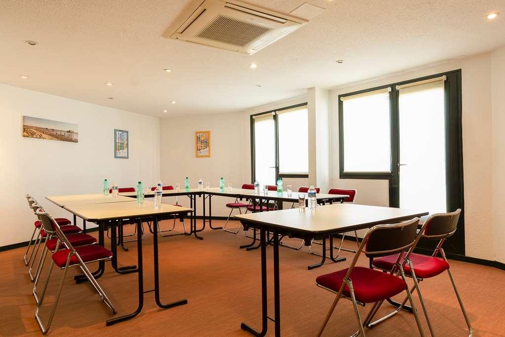 Ibis Budget La Rochelle Пюилборо Съоръжения снимка