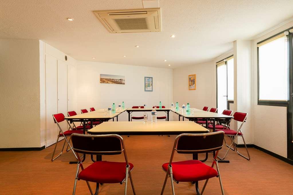 Ibis Budget La Rochelle Пюилборо Съоръжения снимка