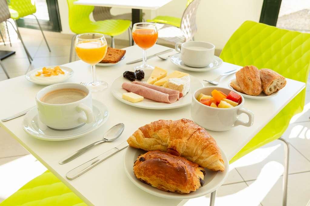 Ibis Budget La Rochelle Пюилборо Удобства снимка
