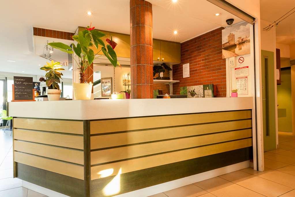 Ibis Budget La Rochelle Пюилборо Интериор снимка