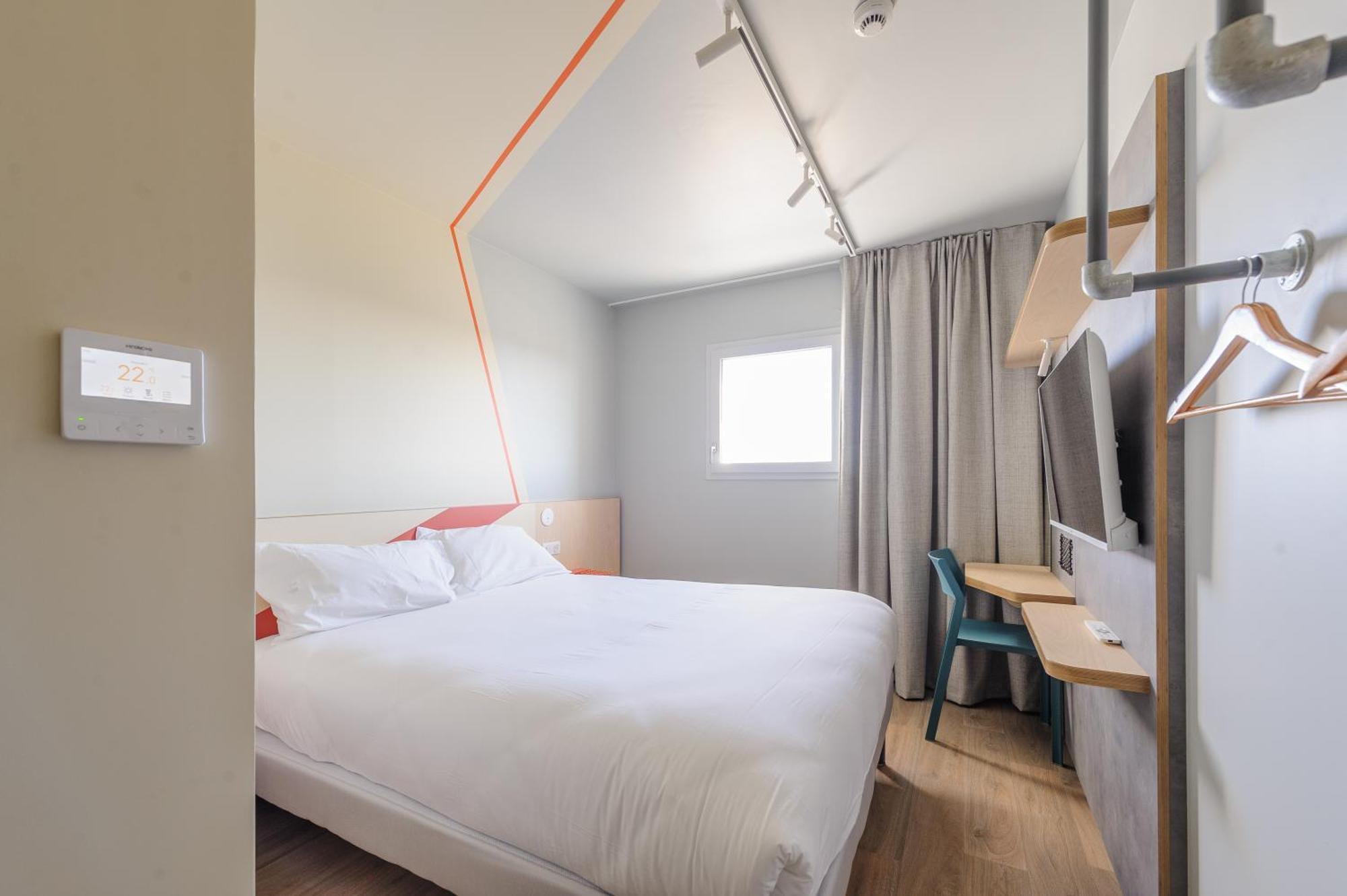 Ibis Budget La Rochelle Пюилборо Екстериор снимка