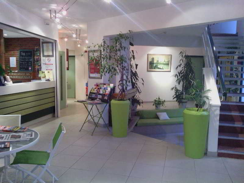 Ibis Budget La Rochelle Пюилборо Екстериор снимка