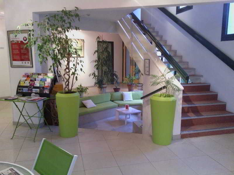 Ibis Budget La Rochelle Пюилборо Екстериор снимка