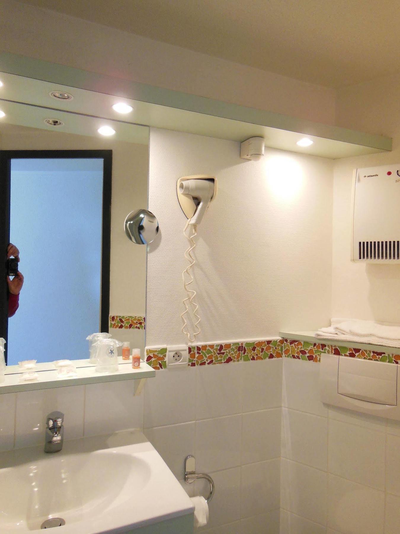 Ibis Budget La Rochelle Пюилборо Екстериор снимка