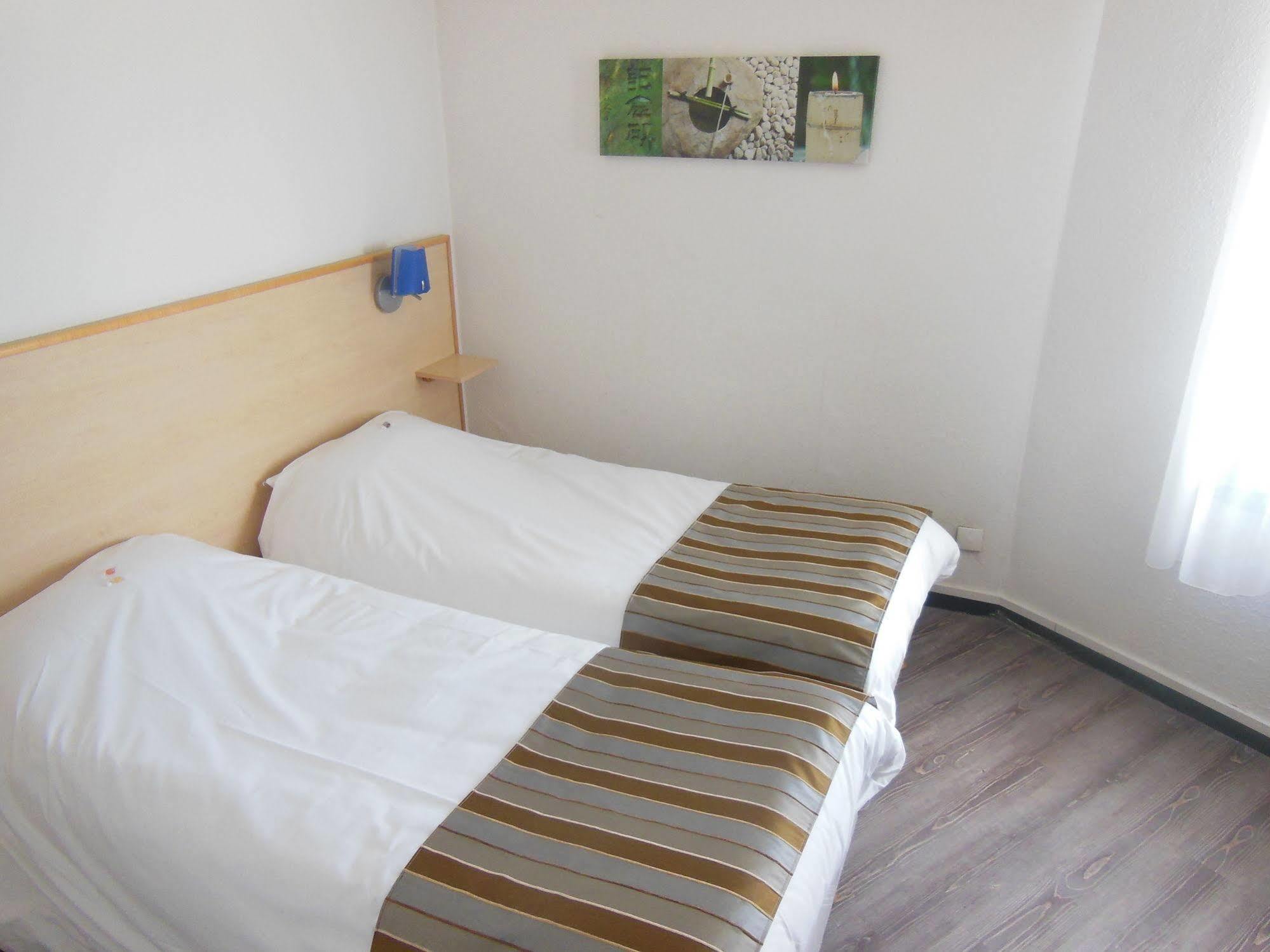 Ibis Budget La Rochelle Пюилборо Екстериор снимка