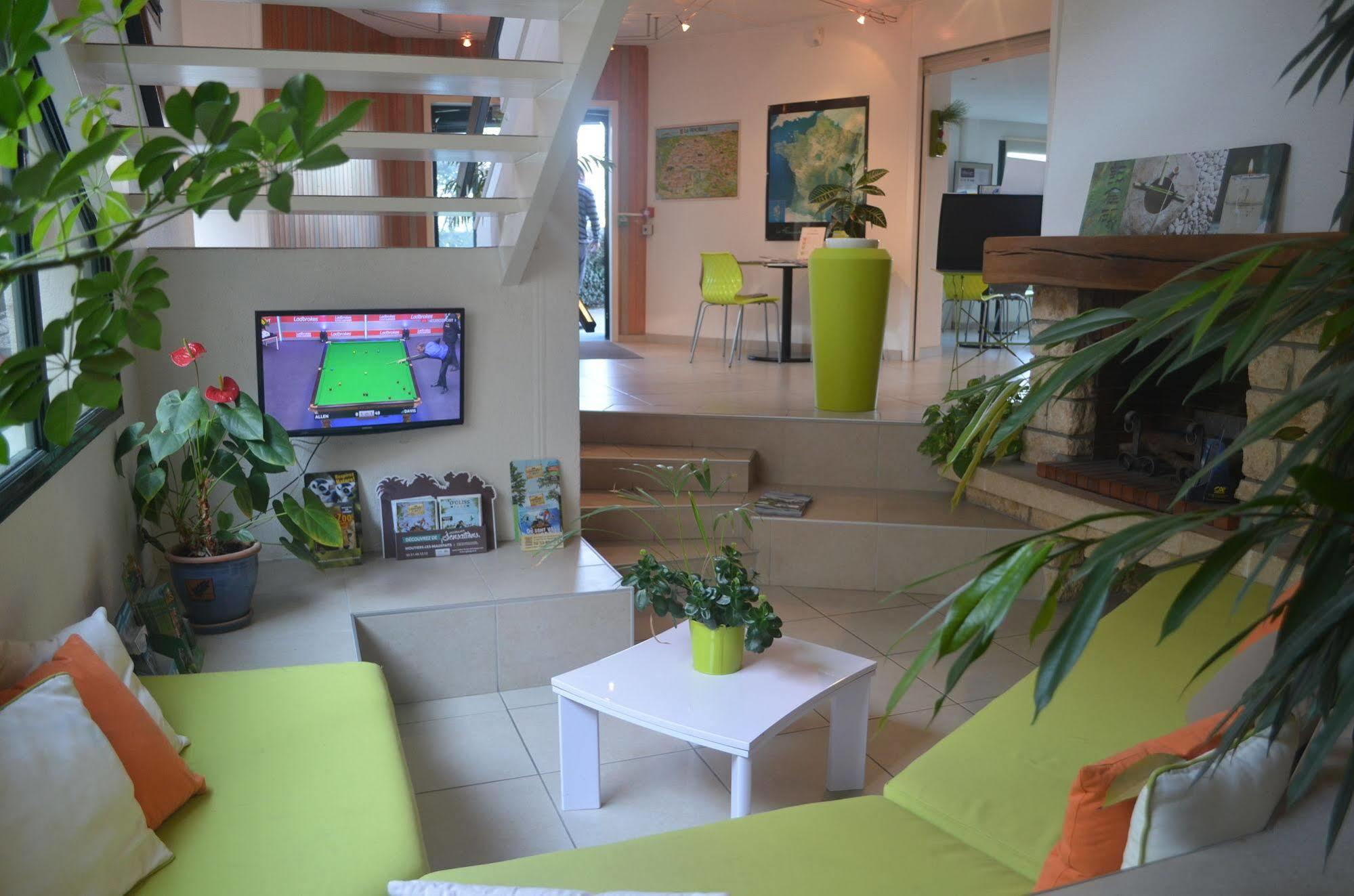 Ibis Budget La Rochelle Пюилборо Екстериор снимка